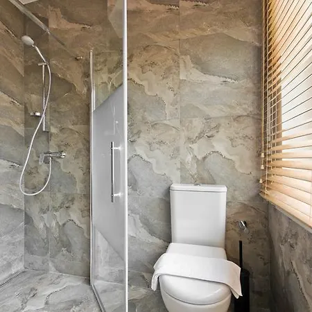 ゲストハウス Vika *