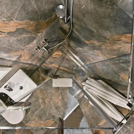 Vika ゲストハウス パランガ