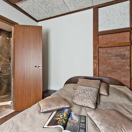 ゲストハウス Vika パランガ